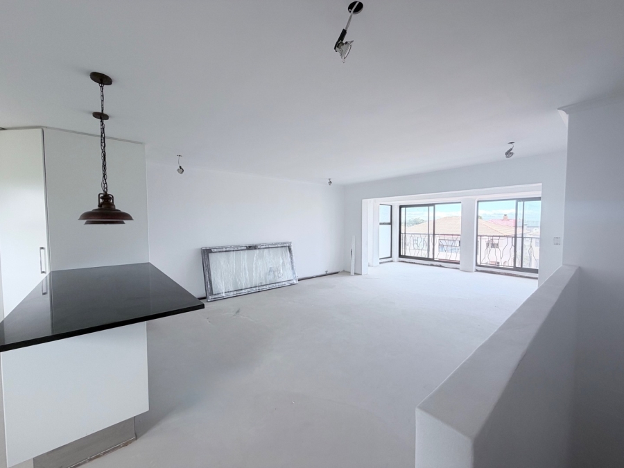 3 Bedroom Property for Sale in Bloubergstrand Western Cape